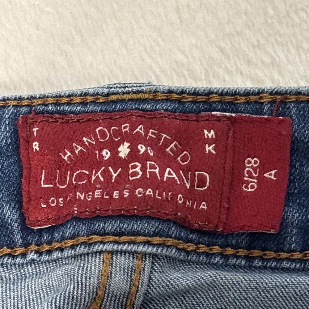 Lucky Brand Leyla Boot Jean Women Size 8 With 28 Inseam Blue Stretch Flare Denim - Picture 3 of 13